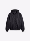 черный