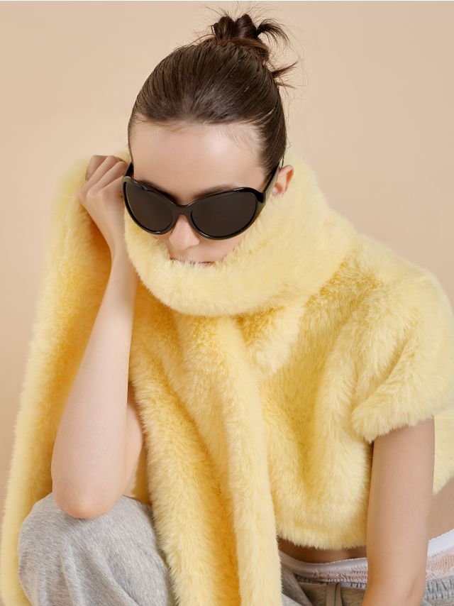 SHORT FAUX FUR BOLLERO JACKET