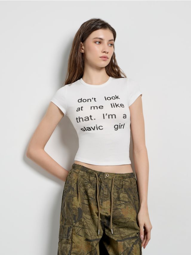 FITTED PRINTED T-SHIRT