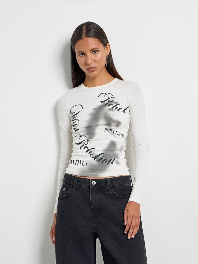 ROUND NECK LONGSLEEVE WITH PRINT