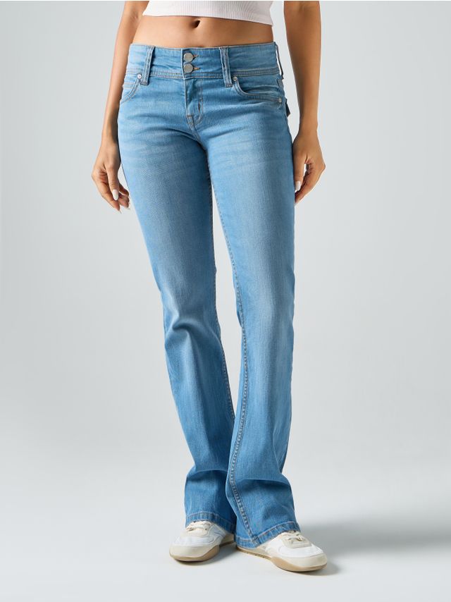 LOW-RISE FLARE JEANS