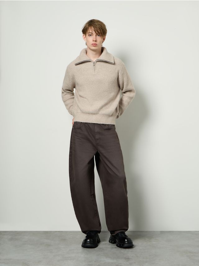WASHED BALLOON TROUSERS WITH EMBROIDERY