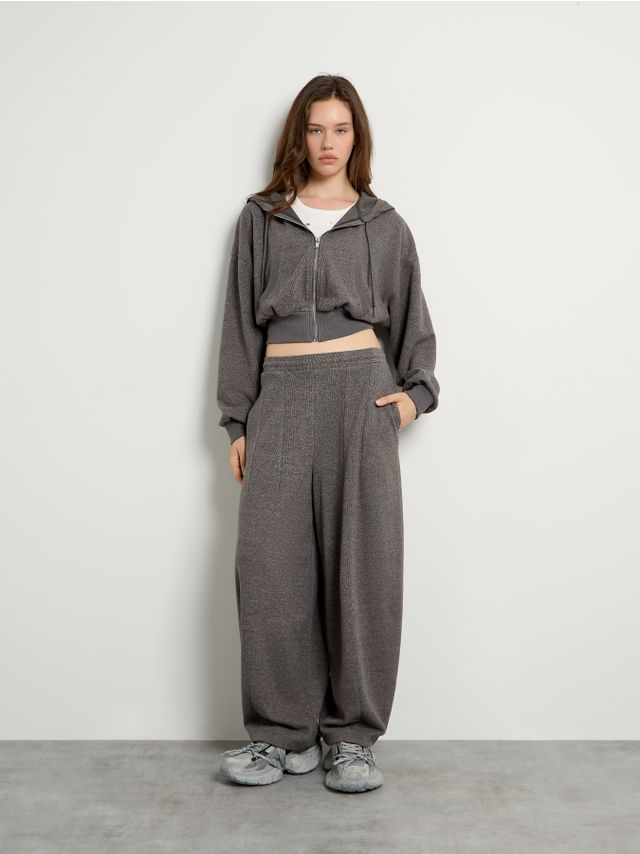 WARM SOFT BARREL TROUSERS