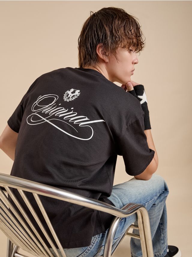 T-SHIRT WITH CONTRAST LETTERING PRINT