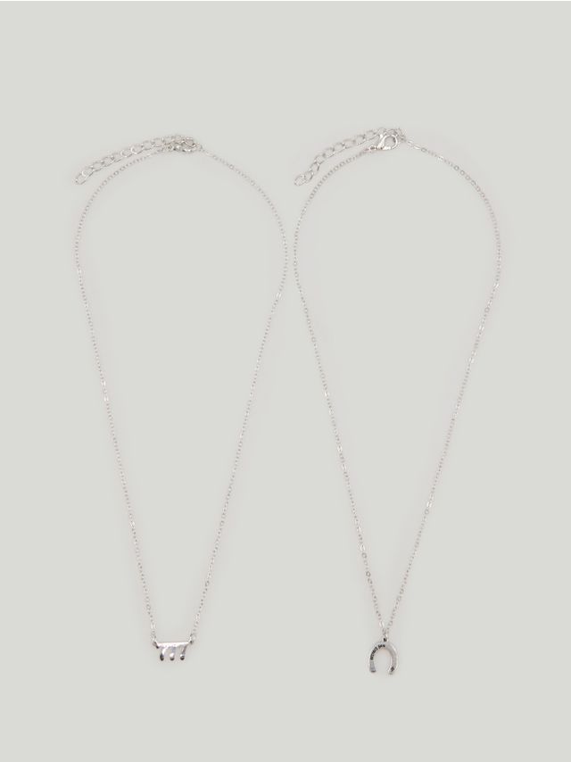 2 NECKLACES PACK WITH PENDANTS