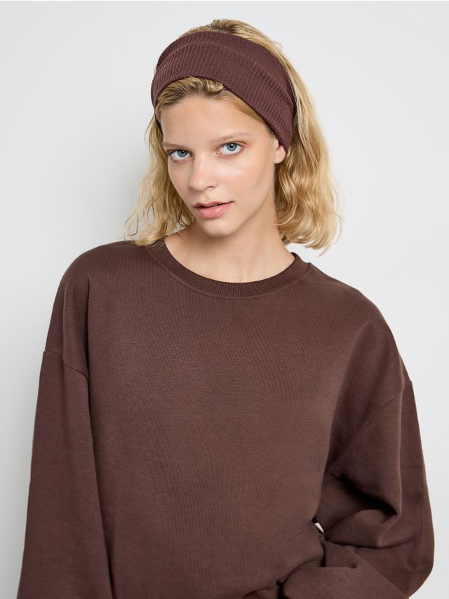 CREW-NECK SWEATSHIRT WITH VOLUMINOUS SLEEVES