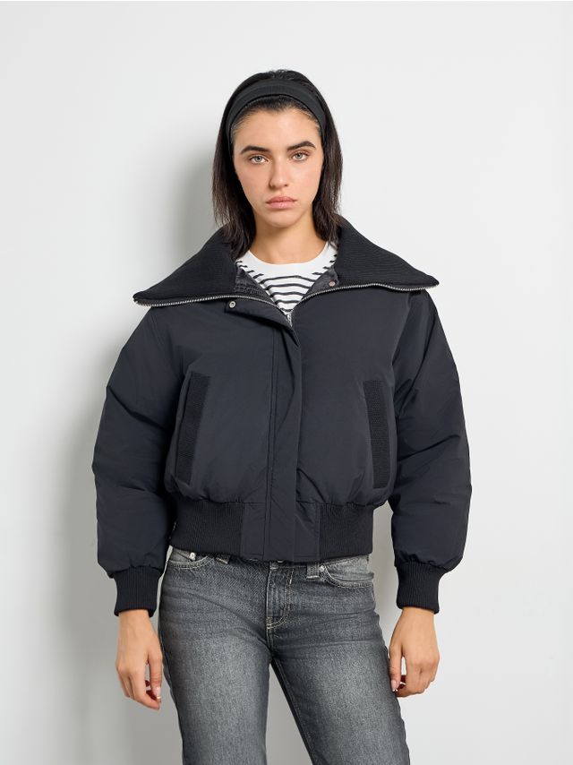 CROPPED JACKET WIN HIGH COLLAR AND CUFFS