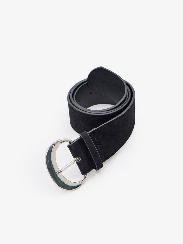 WIDE BELT WITH CHUNKY BUCKLE
