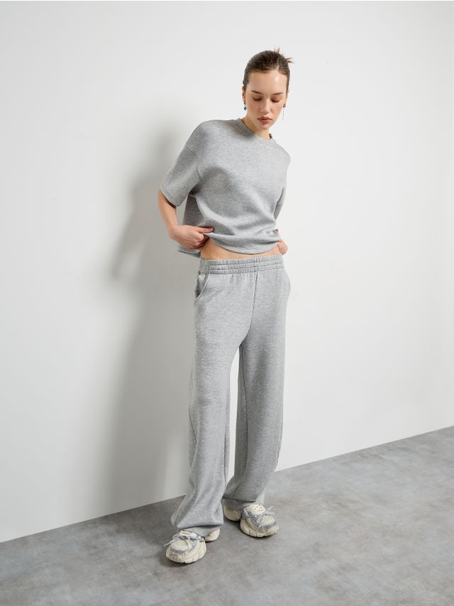 TECHNICAL BARREL TROUSERS