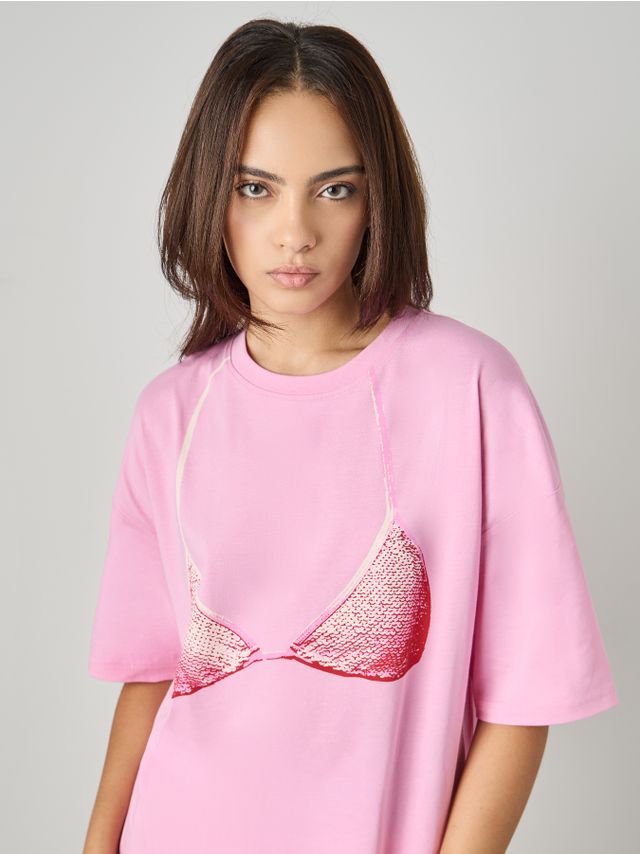 OVERSIZE T-SHIRT WITH BRA PRINT