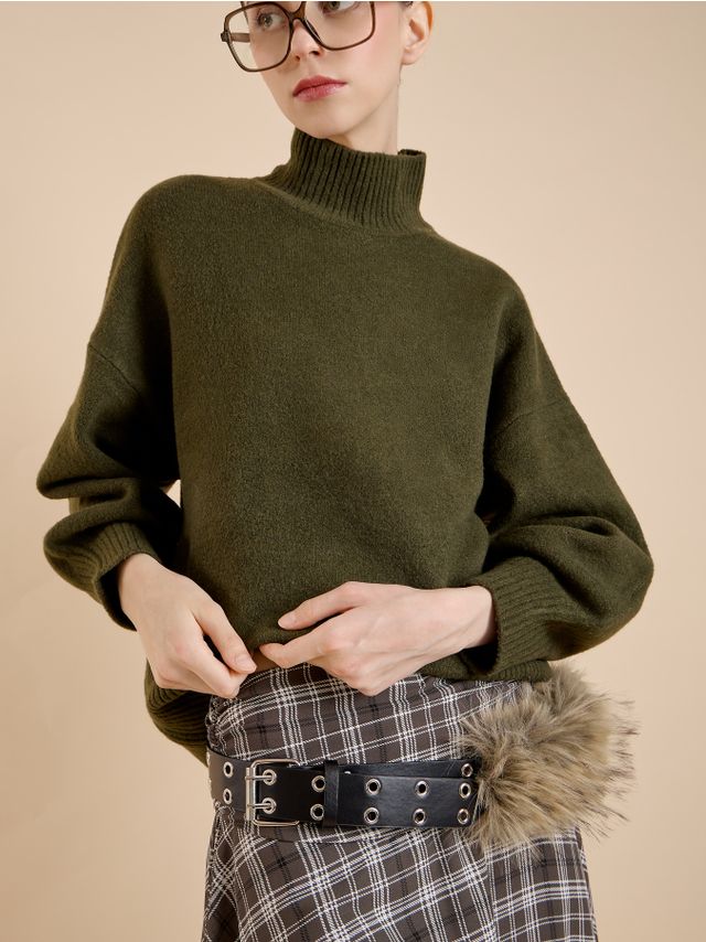 LEATHER LOOK BELT WITH FUR TRIM