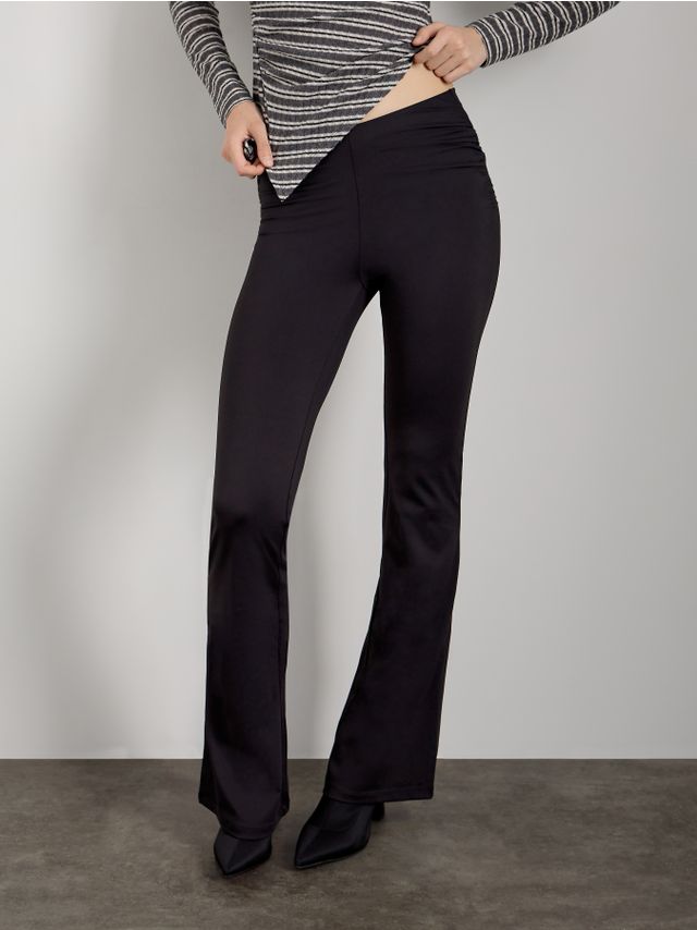 SMOOTH TROUSERS WITH GATHERING