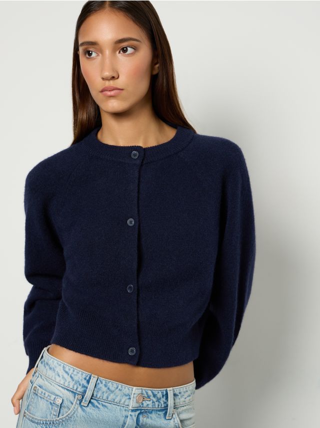 KNITTED CARDIGAN WITH BUTTONS