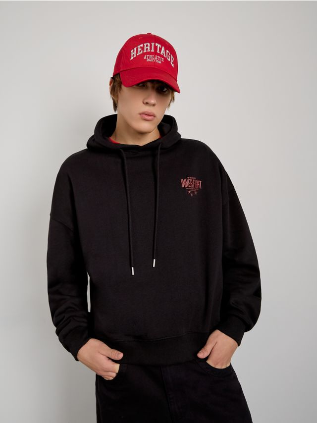 HOODIE WITH BOXING FIGHT GRAPHIC PRINT