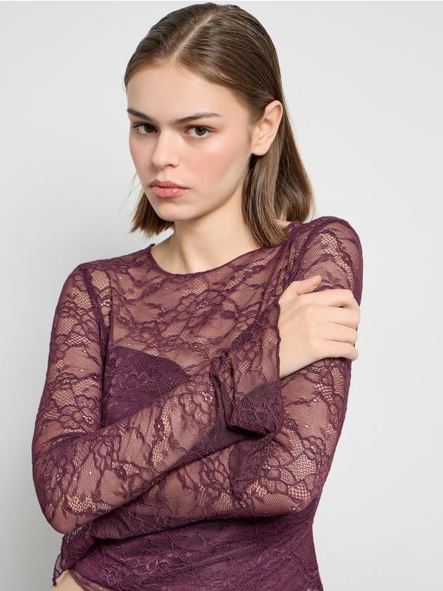 LACE FLARE LONGSLEEVE