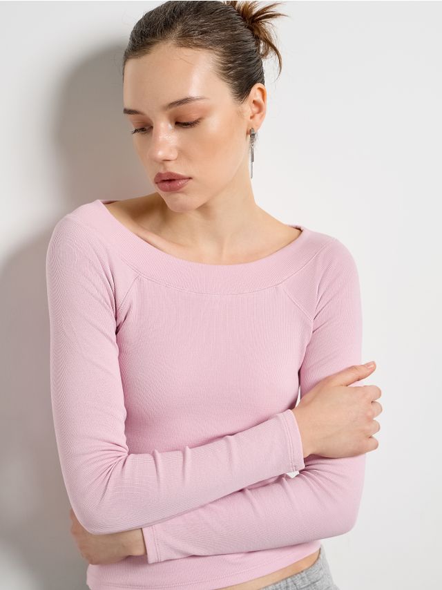 BOAT-NECK LONGSLEEVE